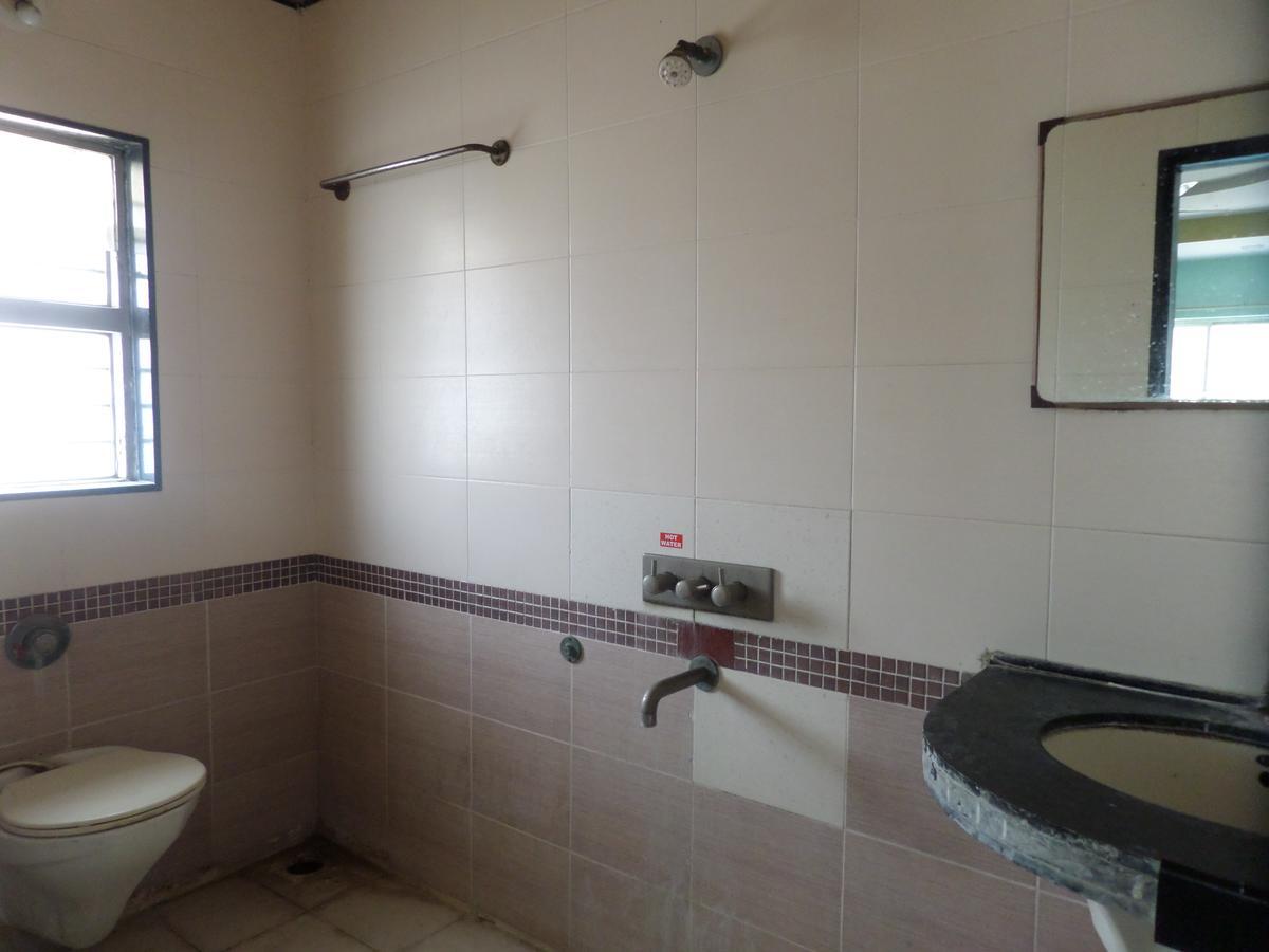 Hotel Sadanand Sangli ภายนอก รูปภาพ