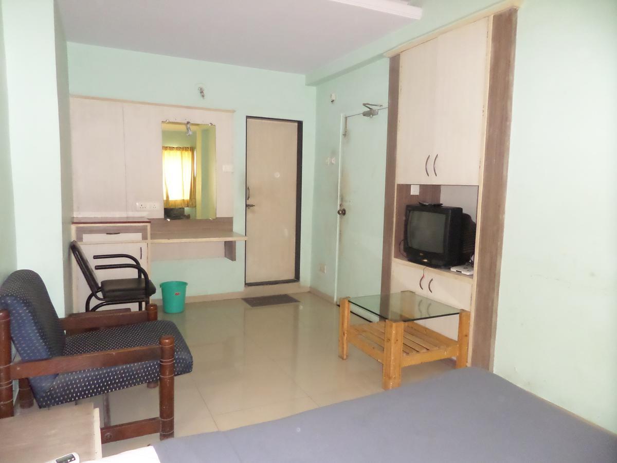 Hotel Sadanand Sangli ภายนอก รูปภาพ