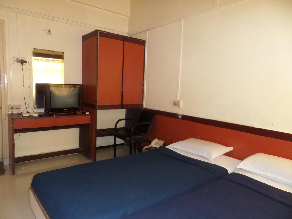 Hotel Sadanand Sangli ภายนอก รูปภาพ