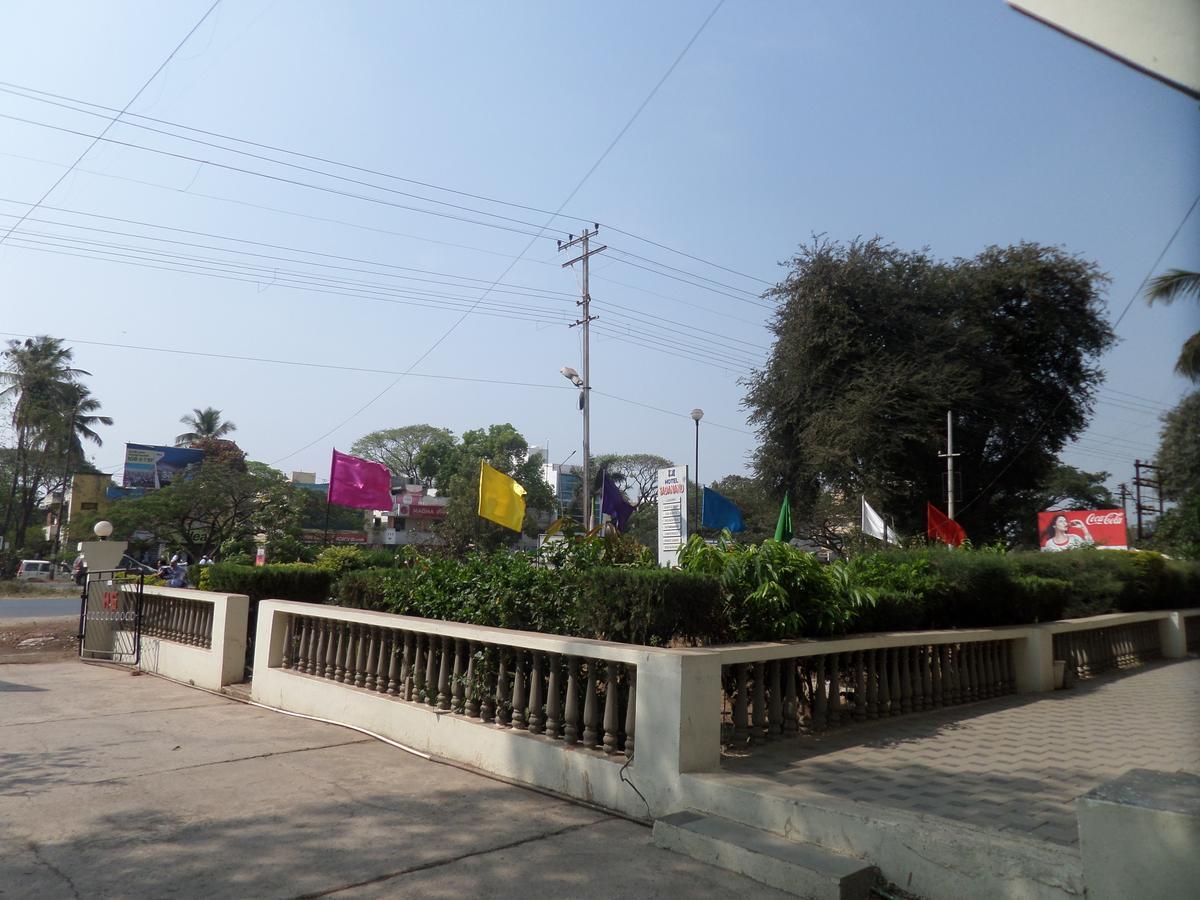 Hotel Sadanand Sangli ภายนอก รูปภาพ